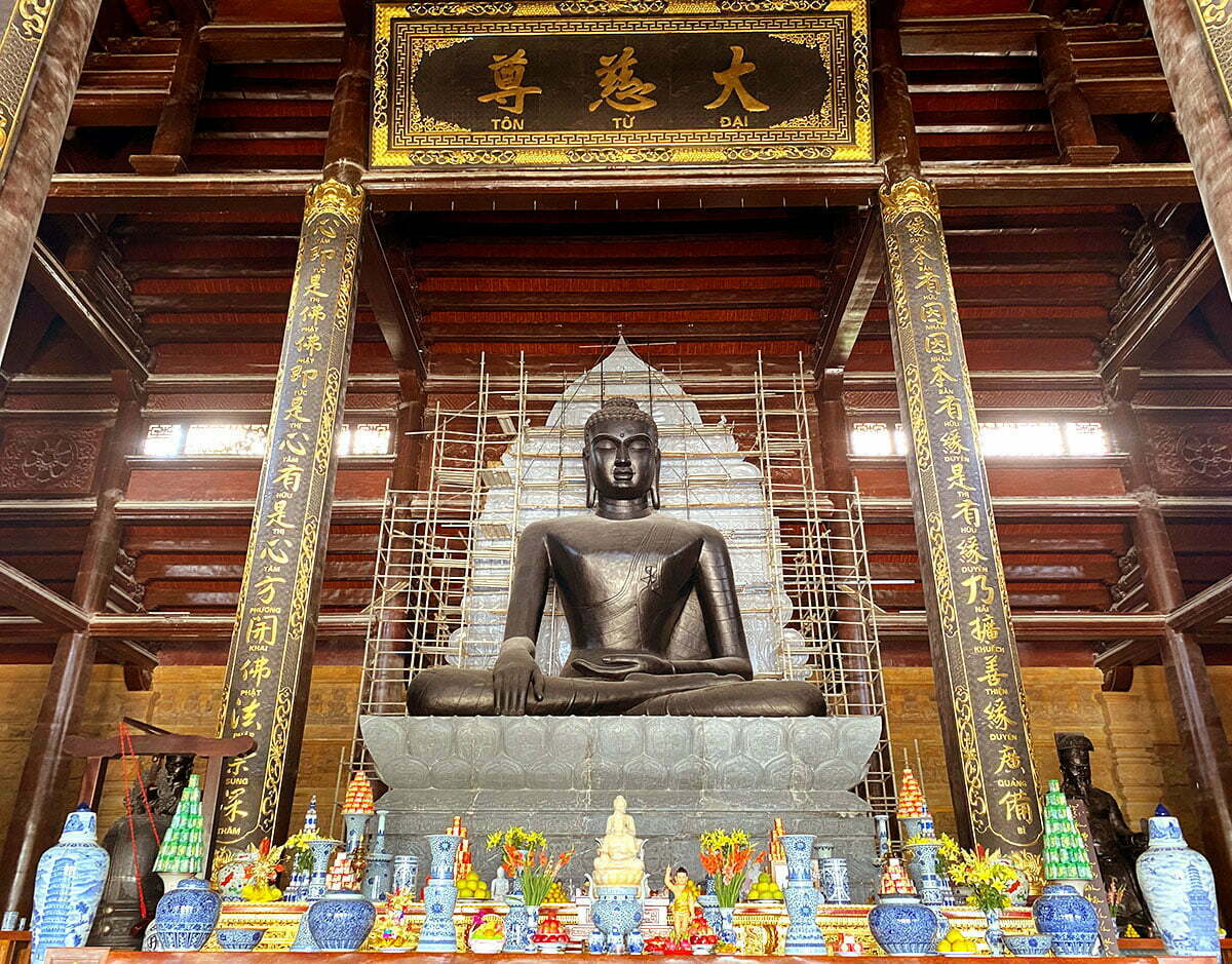 Phật Thích Ca ở chùa Tam Chúc