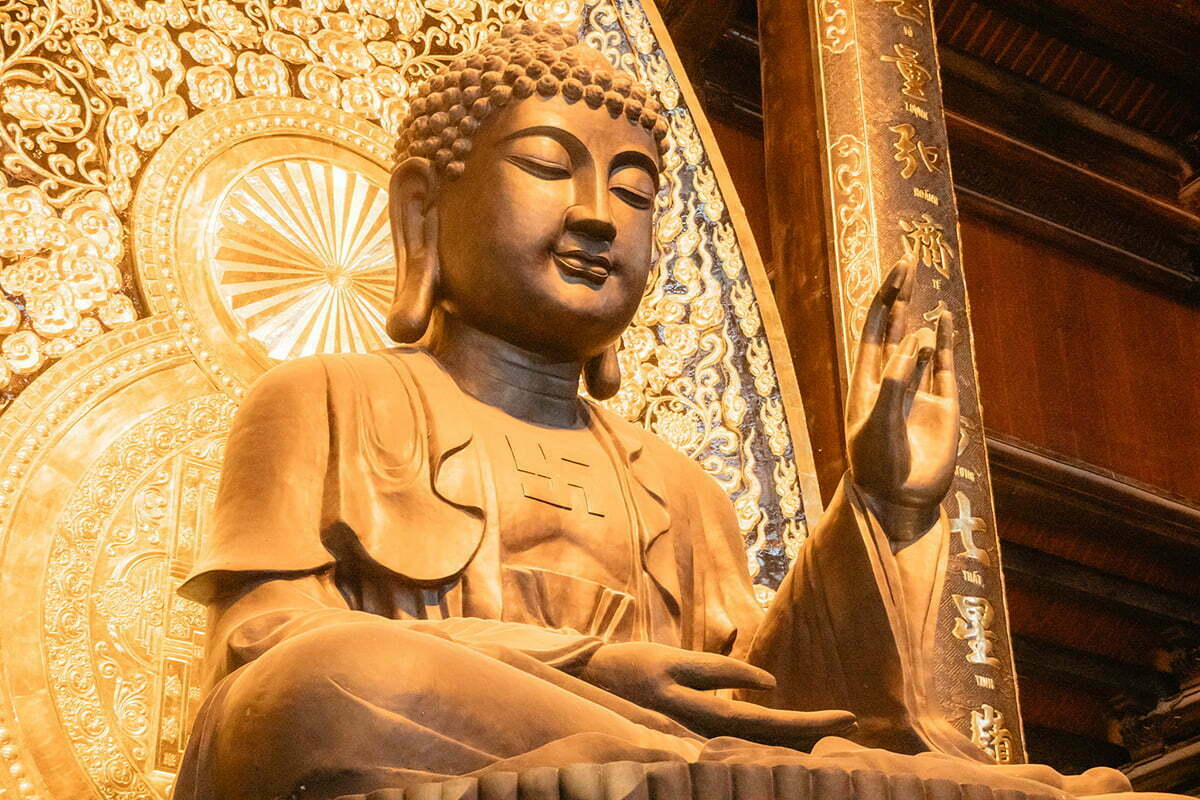 Tượng Phật tại chùa Tam Chúc