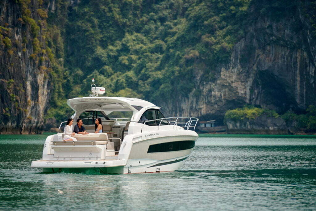 Cho thuê Du Thuyền Yacht