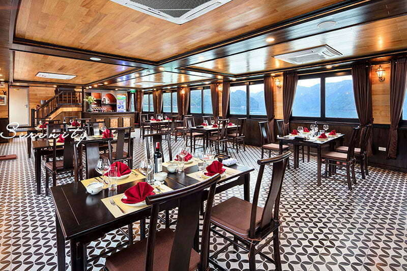 Nhà hàng du thuyền serenity premium